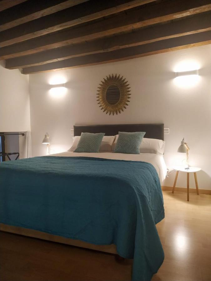El Patio Del Convento Apartment Toledo Exterior photo